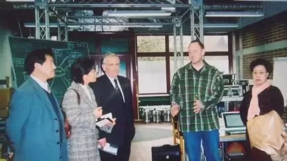 沙马拉毅：让1165个彝文字符在屏幕上“重生”