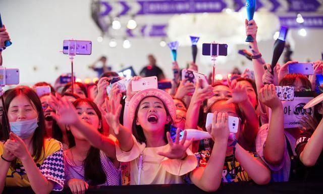 怎么抵制饭圈毒瘤脑残粉,饭圈脑残粉行为
