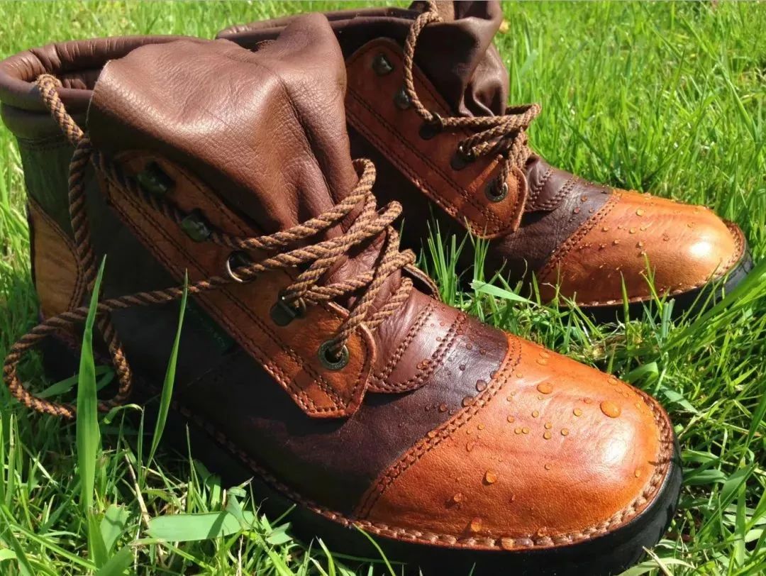 德国老皮具翻新,10年老车全面翻新