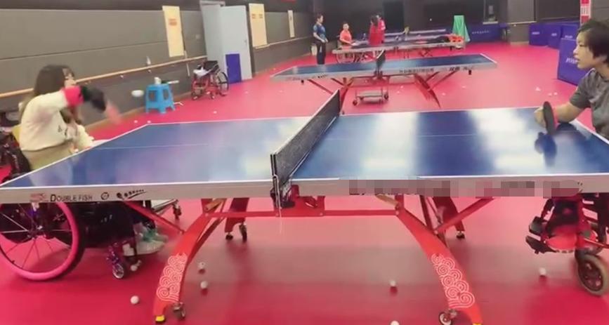 18岁妙龄少女车祸高位截瘫,车祸高位截瘫奇迹存活19年