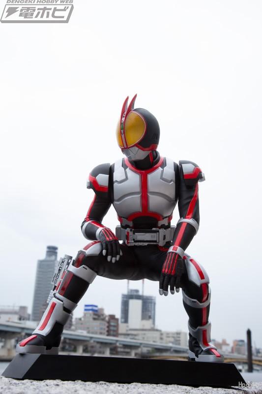 这就是骑士的力量,这就是假面骑士