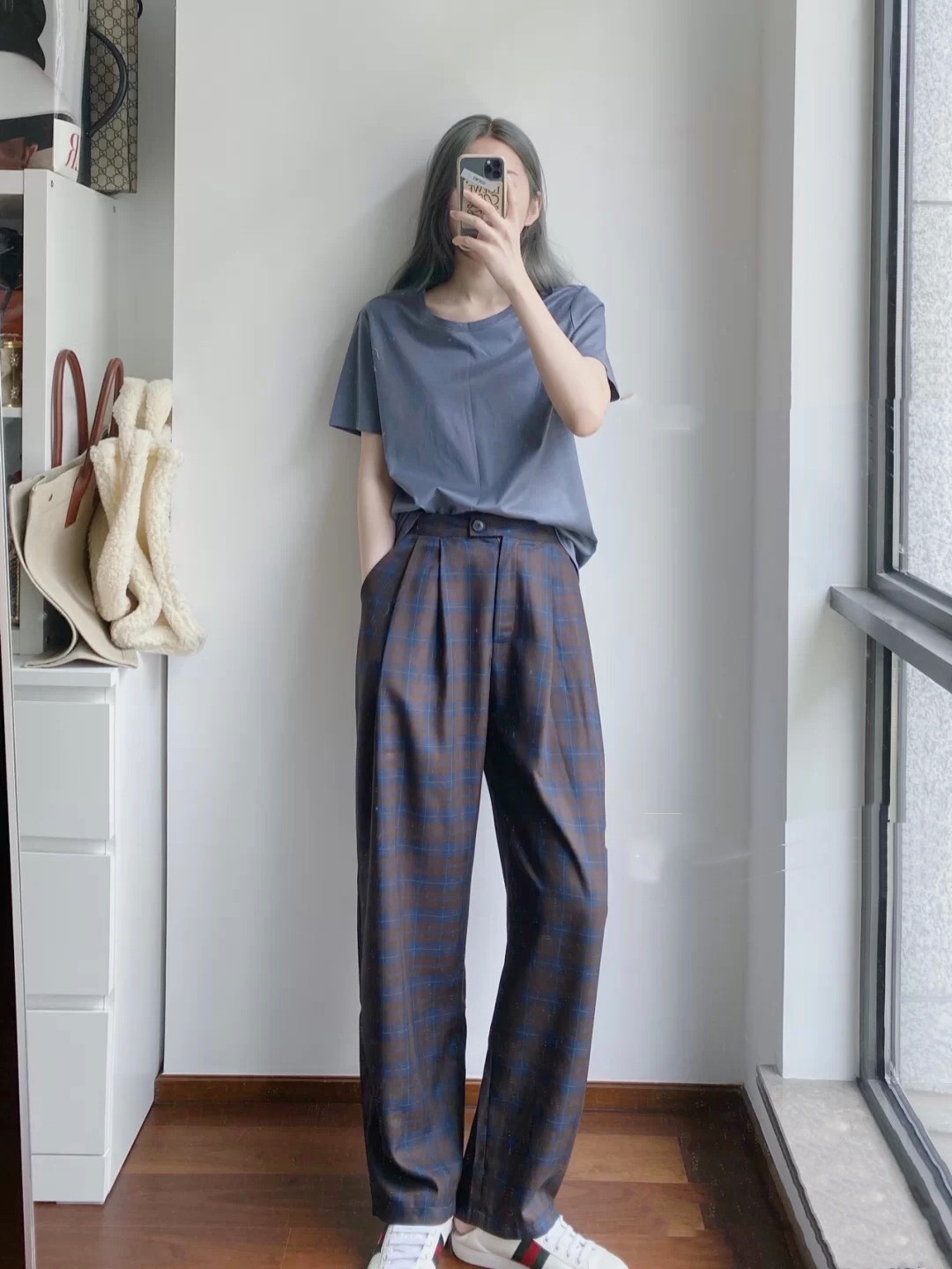 最近很火的格子裤夏天,宽松裤子慵懒风高级感格子裤