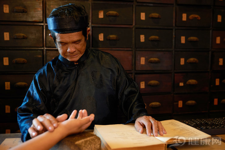 经络不通怎么调,膀胱经络不通需要中药调理多久