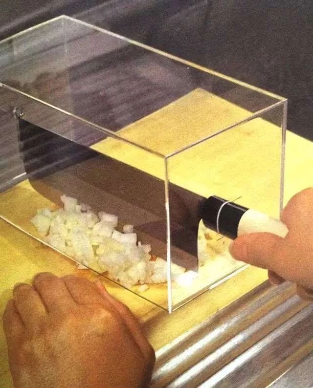 自拍杆是日本人发明的吗,日本自拍杆无用发明