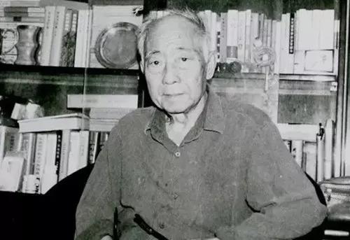 教师节特辑｜十位名家笔下的老师，你还记得你曾经的老师么？