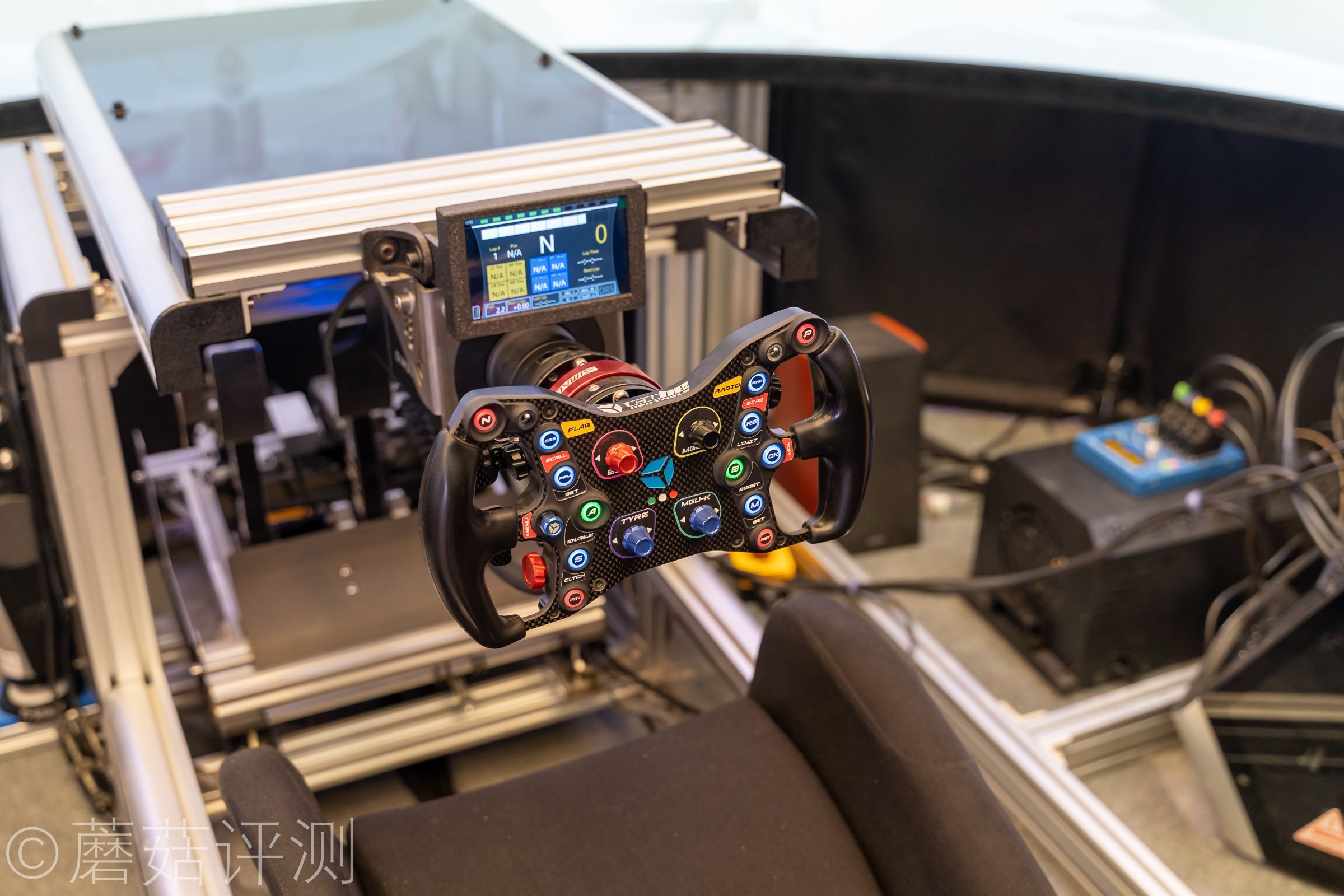 又有啥好玩的？蘑菇带你逛ChinaJoy2021，硬件、车和漂亮的小姐姐