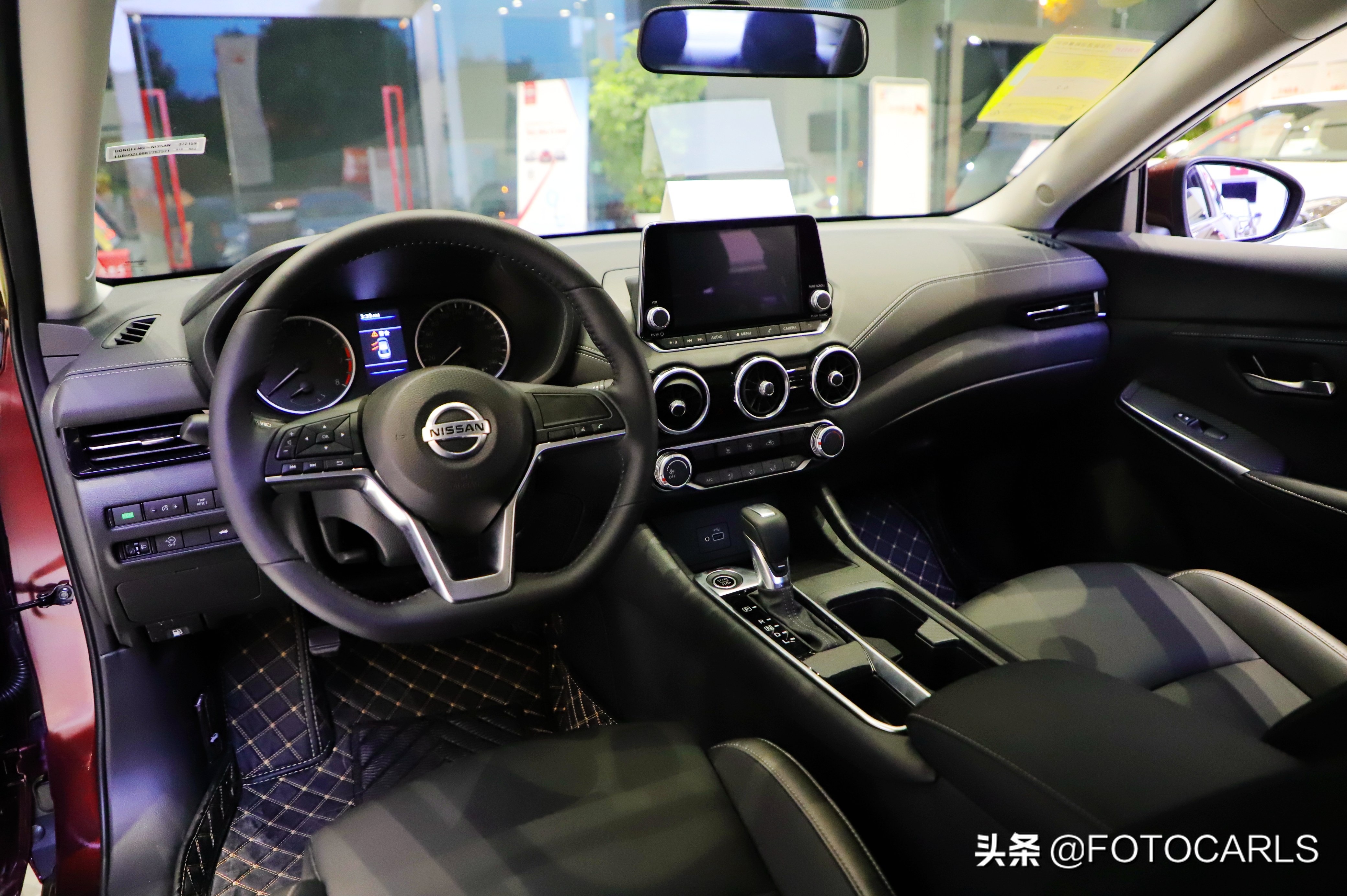 新一代日产轩逸全部车型及报价,日产轩逸1.6汽车图片