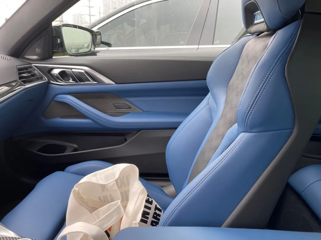 新一代宝马m4谍照曝光,驱车2000多公里回老家过程