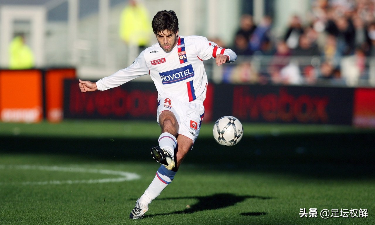 任意球大师盘点,世界足坛十大任意球大师是谁