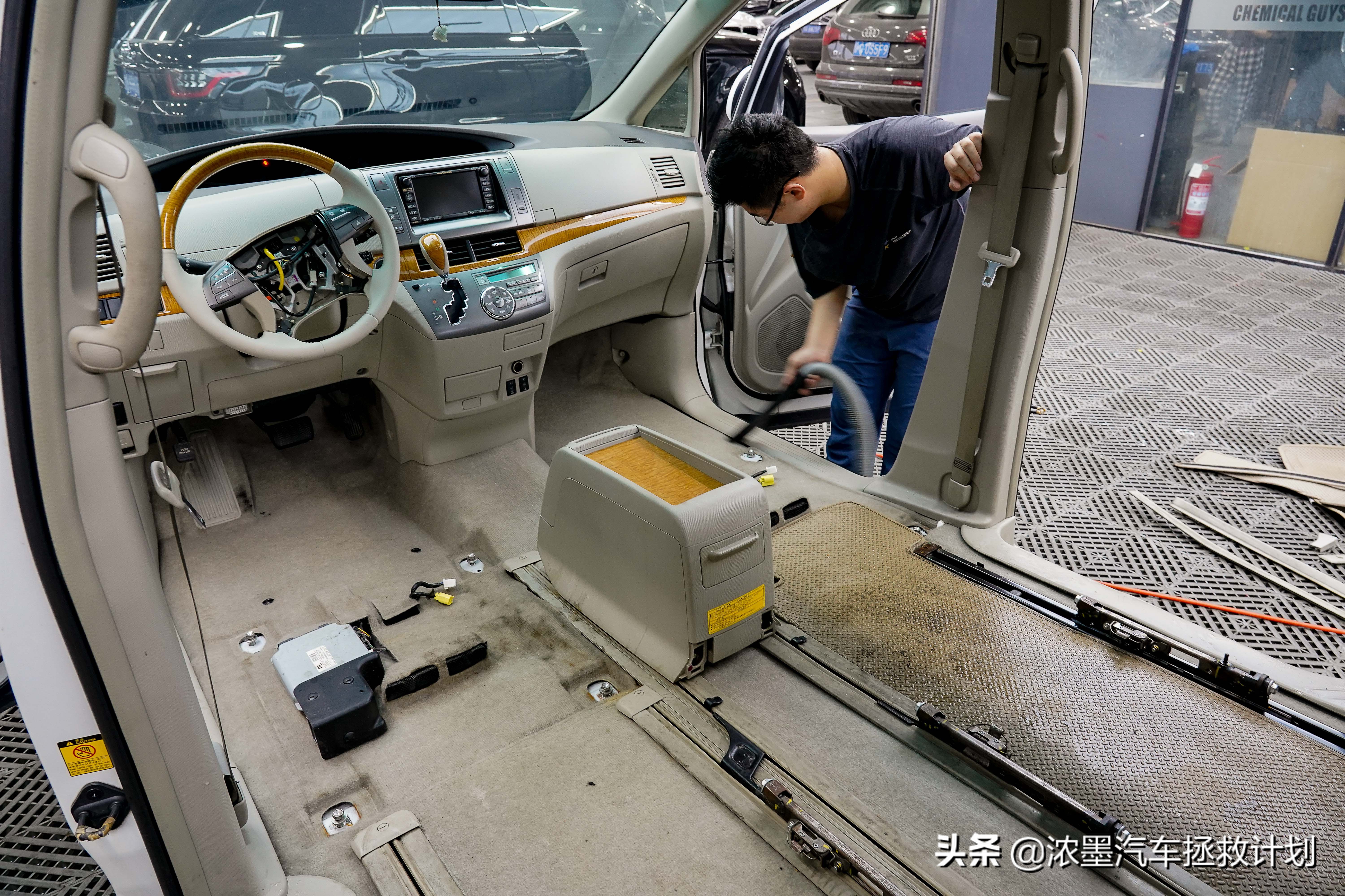 周到车管家,经典老车丰田普瑞维亚翻新整备