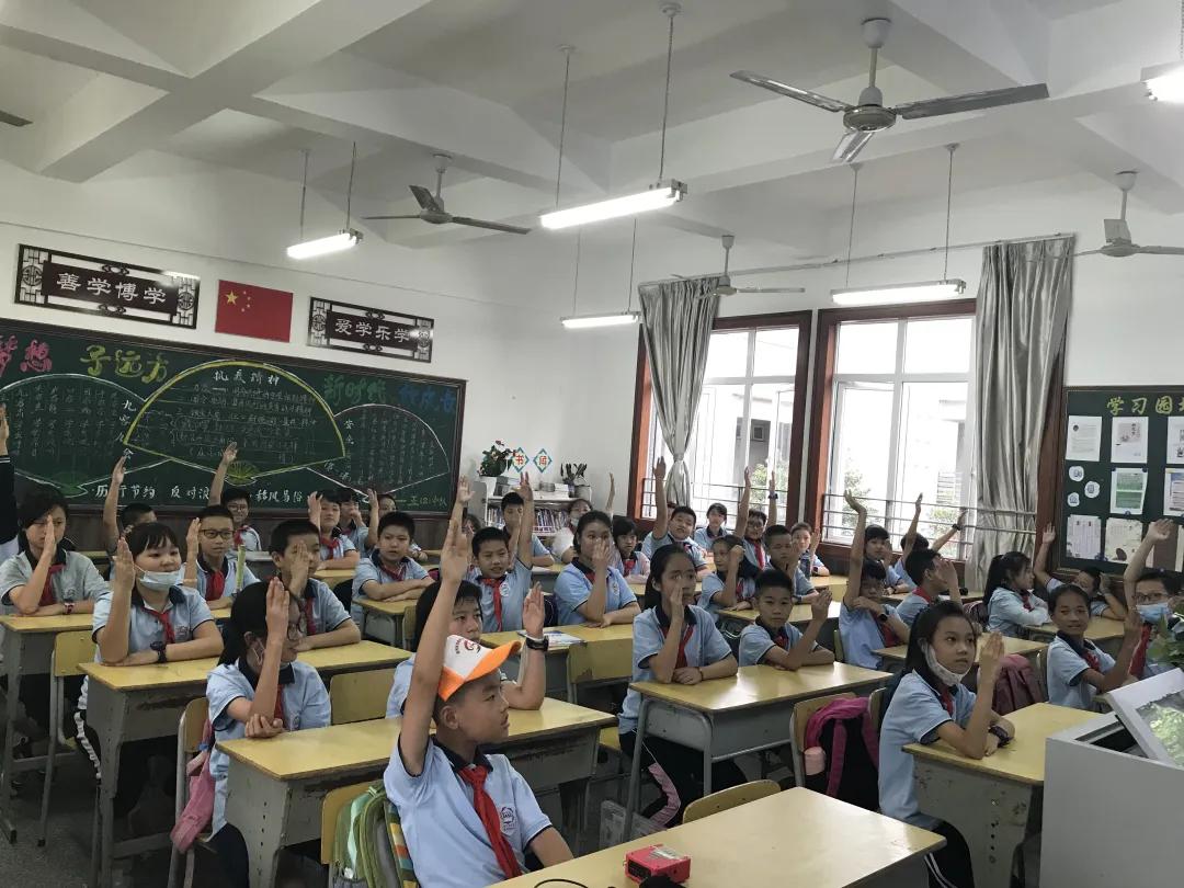 “展翅中国梦，腾飞我少年”福州市晋安区实验小学“从小学先锋，长大做先锋”少先队建队日系列活动简报