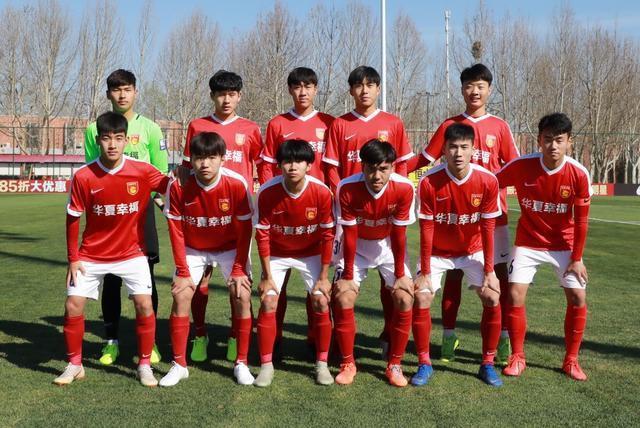 除了青训，国足球员的基本功不行，无法完成战术意图