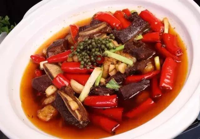 一道菜热卖16年!看看人家是怎么做的