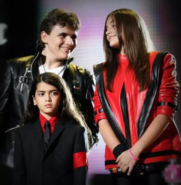 迈克尔杰克逊三个孩子现状,迈克尔杰克逊三个孩子近况