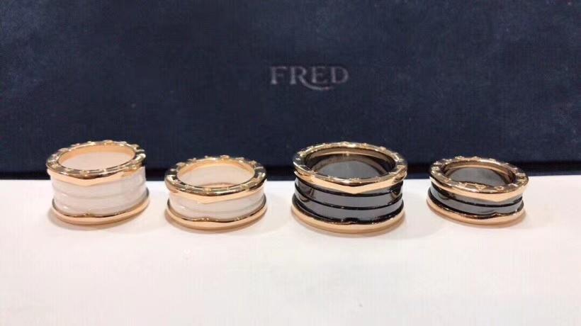 买对戒是18金和铂金哪个好,对戒选18k金和铂金