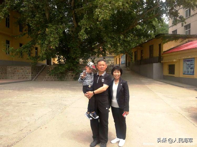 当年的阵地不在了，但海岸炮兵心中的军魂仍在