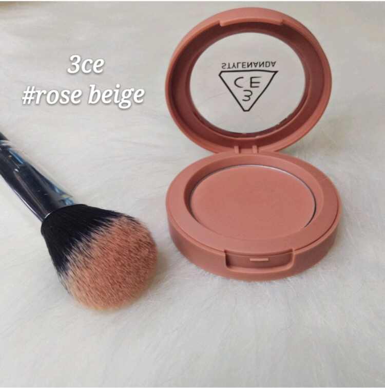 黄皮怎样选腮红颜色显白,买过的腮红