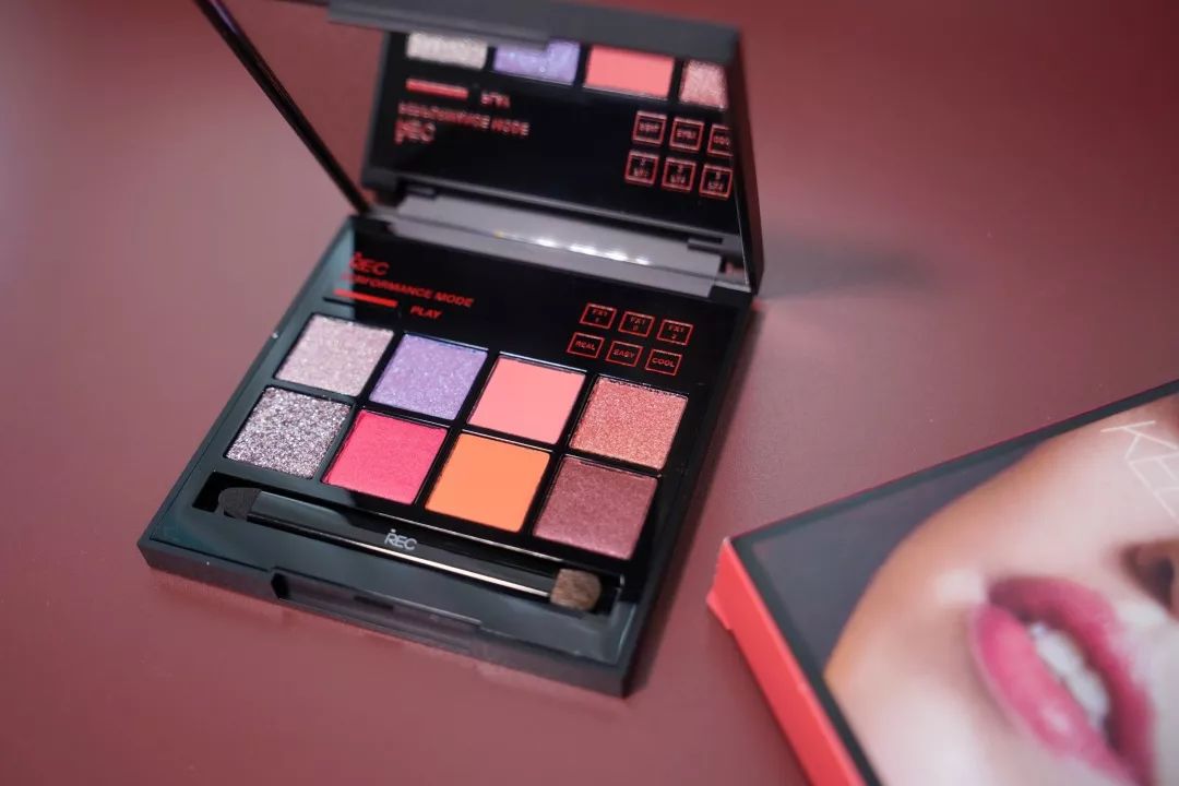 灵魂要足够有趣,灵魂要有趣翻译