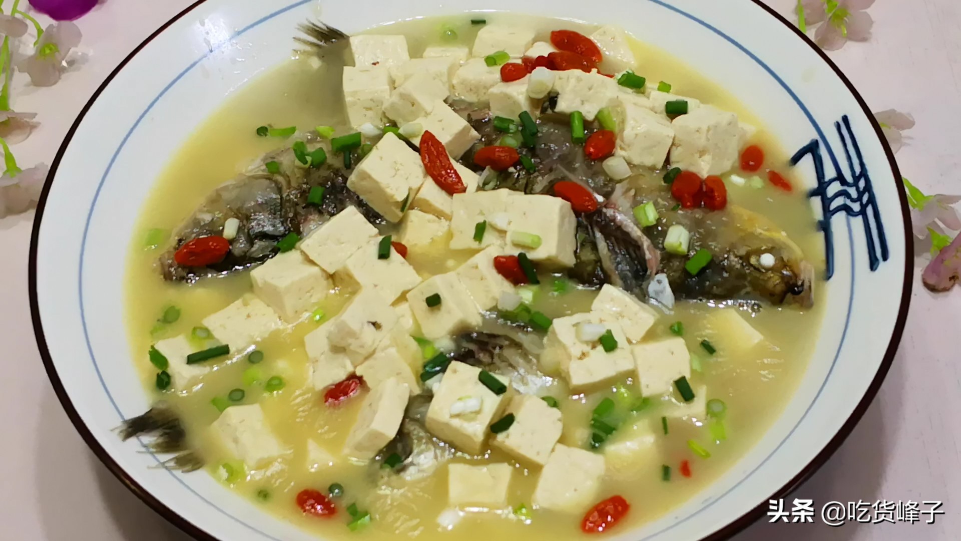 熬鱼汤的正确方法加鸡精吗,熬鱼汤放奶粉的正确方法