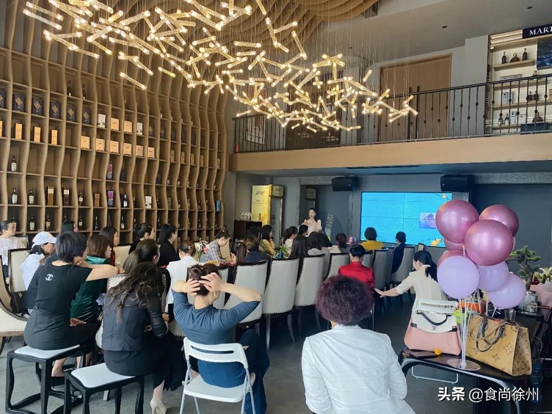 徐州神秘私房菜会所，江湖酒饕打造！藏身滨湖花园，装腔必备…