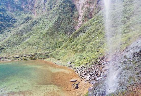 中国最高的瀑布是几米,堪称世界第一瀑布