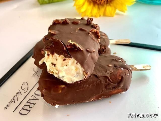 淡奶油梦龙冰淇淋做法,不用淡奶油做出没有冰碴的雪糕