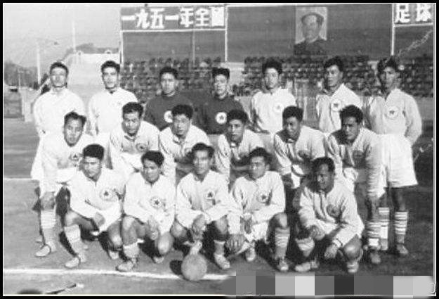 安徽70年代足球运动员,新中国成立的足球队
