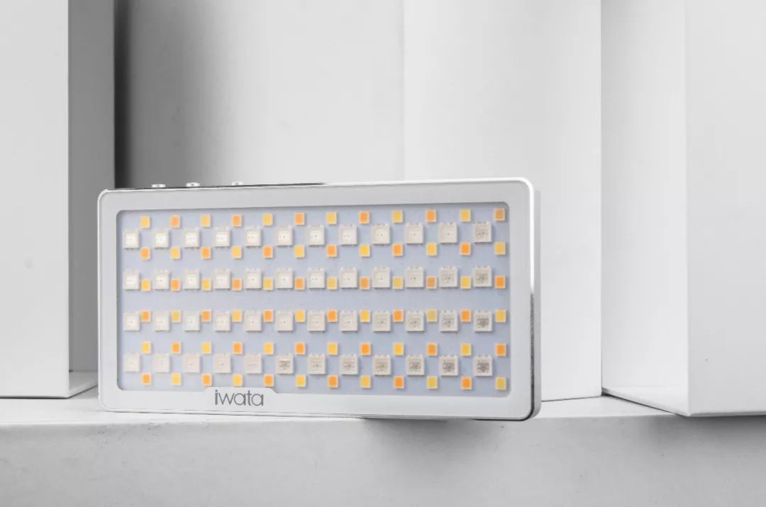 iwata补光灯,iwata补光灯测试