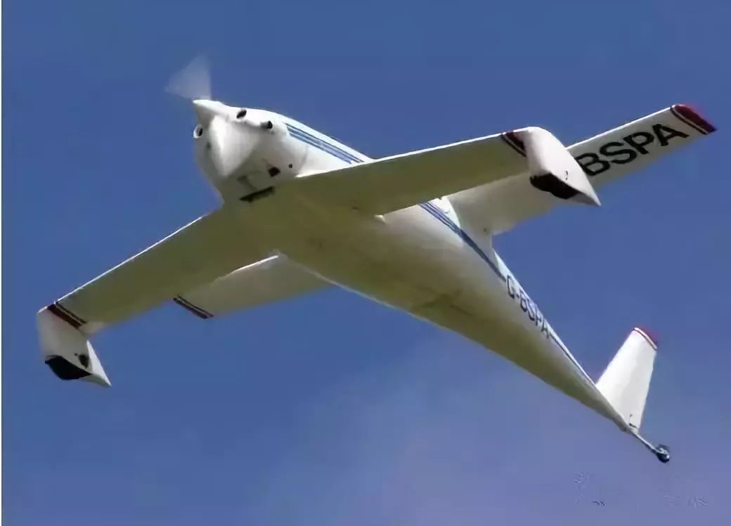 飞机翅膀那么薄为什么能托起机身,飞机翅膀的翼稍小翼有几种