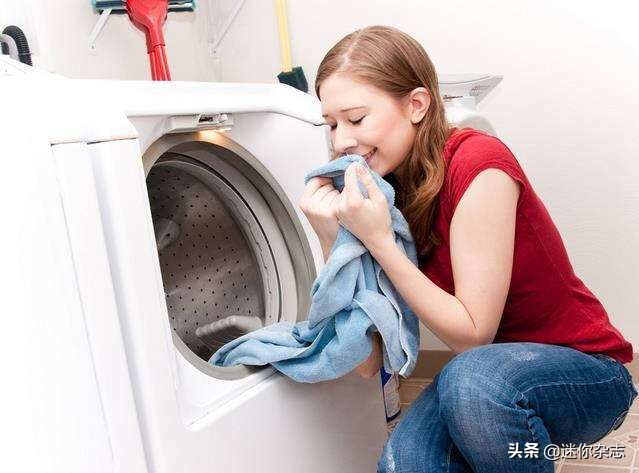 后背长痘如何消除小妙招,后背长痘如何消除简单便宜的方法