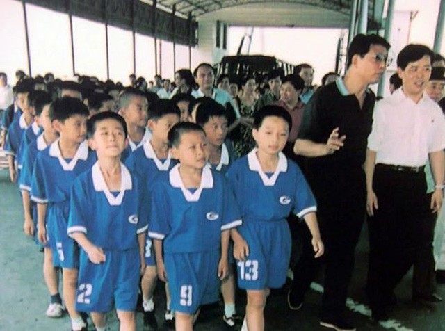 1972年徐根宝与阿尔巴尼亚赛后，受到周总理接见：你们踢得很好