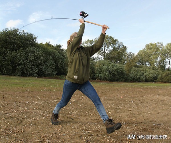 河流里短竿怎么钓大鱼,既有小鱼又有大鱼怎么钓大鱼