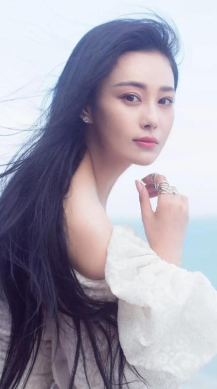 黑料铺天盖地,黑料满天飞娱乐圈