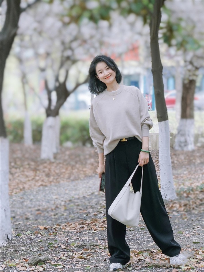 腿粗的姐妹怎么穿才显得腿细,腿粗腿型不好的女生怎样搭配显瘦