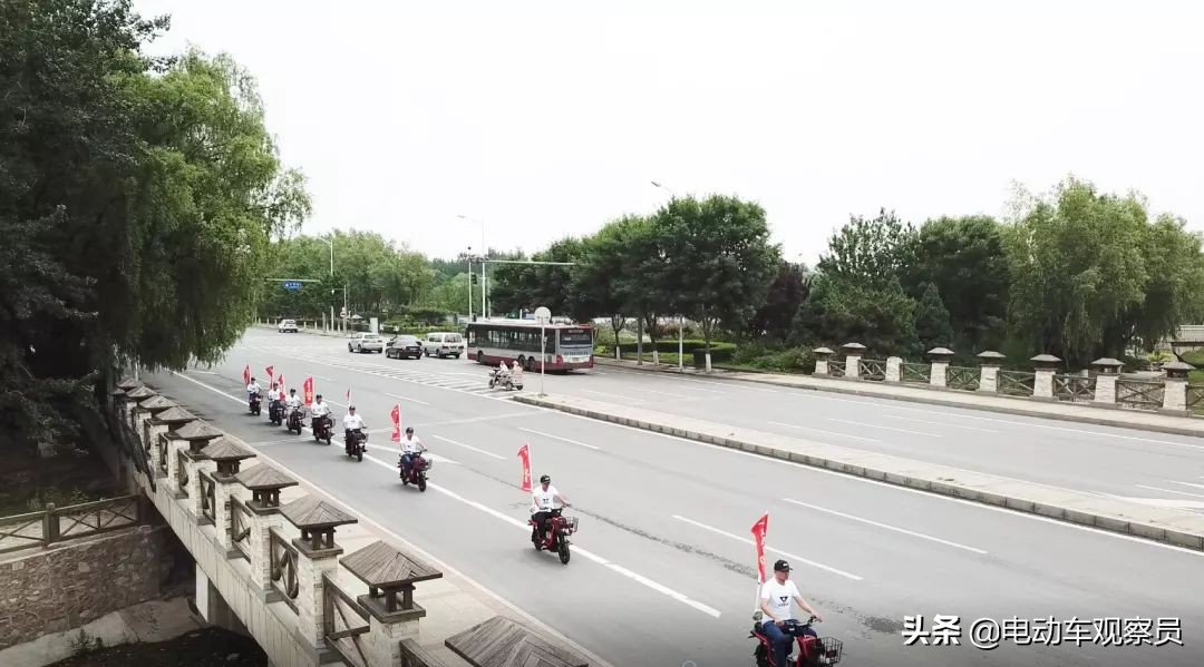 一次充电跑300里路,一次充电续航30万公里