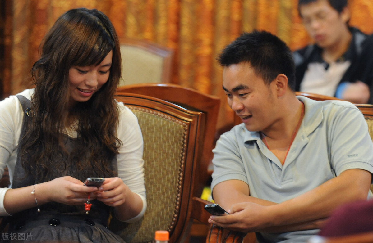 dna亲子鉴定需要些什么材料,做亲子鉴定需要多少钱