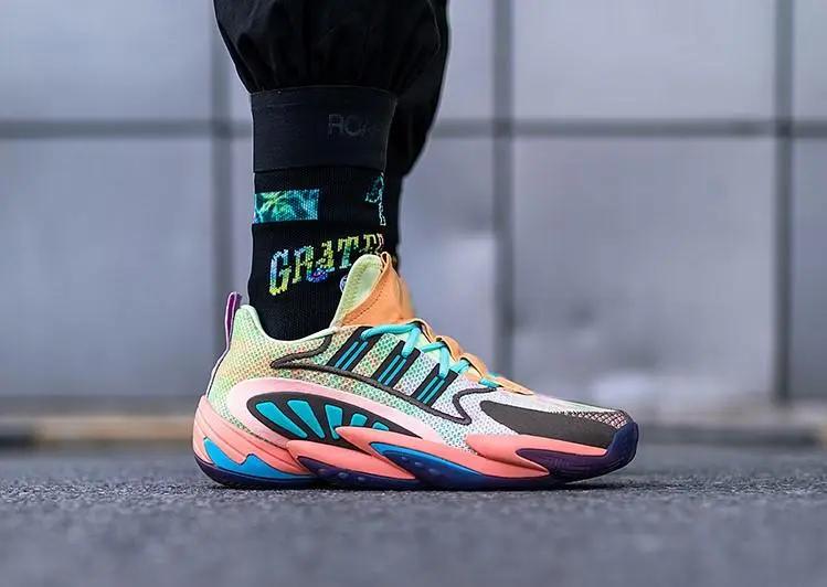 字母哥球鞋最新款,字母哥战靴2代