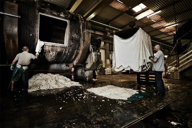 方头法式赫本风女单鞋粗跟,赫本风复古粗跟单鞋显脚瘦