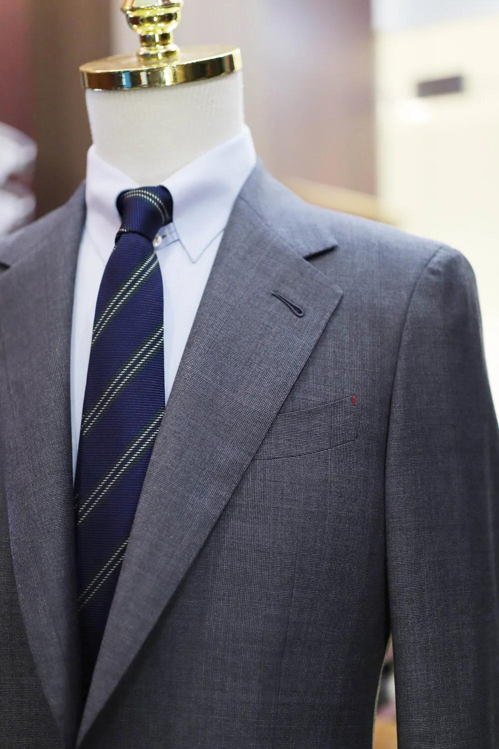 西装如何清洗和保养,怎样清洗高级西装