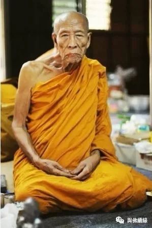 龙婆堪布大师,龙婆堪布盘龙药师佛