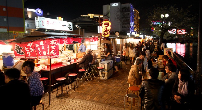 在家想吃日式拉面不会做？简单4步，您的日式拉面做好了