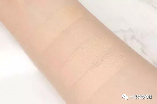 雅诗兰黛粉底液最好的一款,雅诗兰黛粉底液经典款