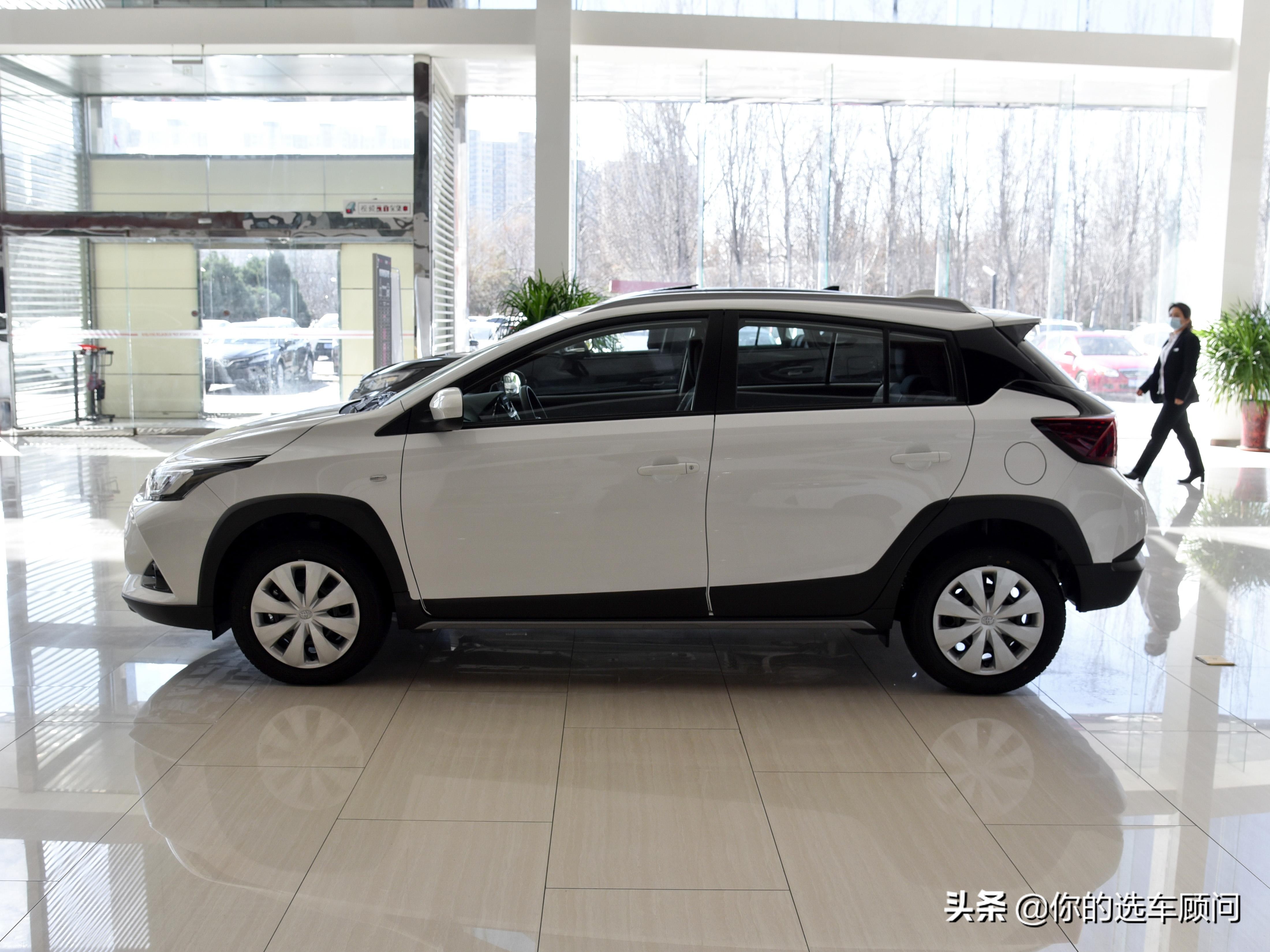 广汽丰田便宜的低配自动挡,19年丰田yarisl致炫多少钱