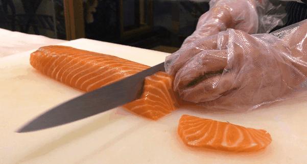 深圳宝安竟藏着如此诚意十足的海鲜自助餐厅，新鲜现做用料地道