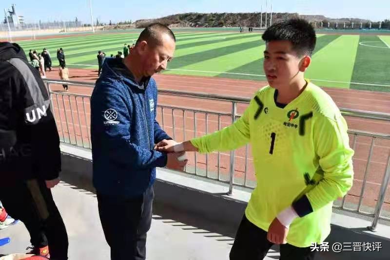 校园足球促进学校特色发展的方法,青少年校园足球特色学校实施方案