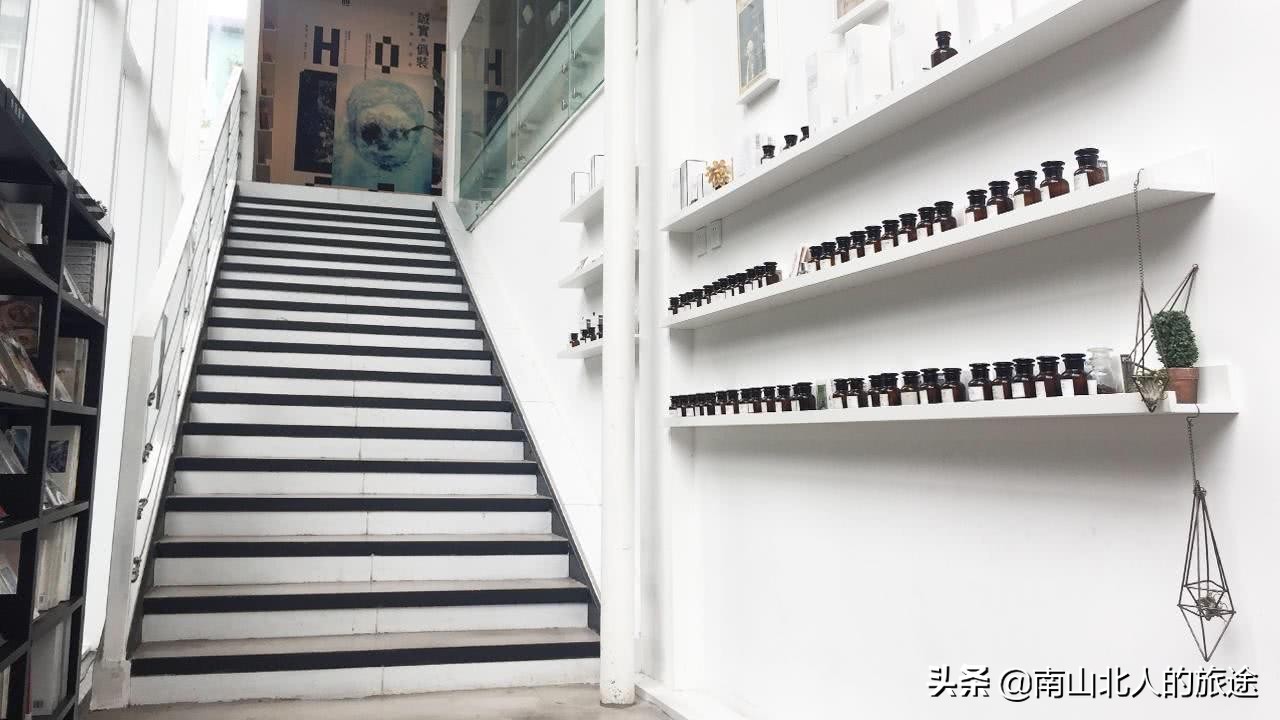 在成都闲着没事干去哪里好玩,活在成都