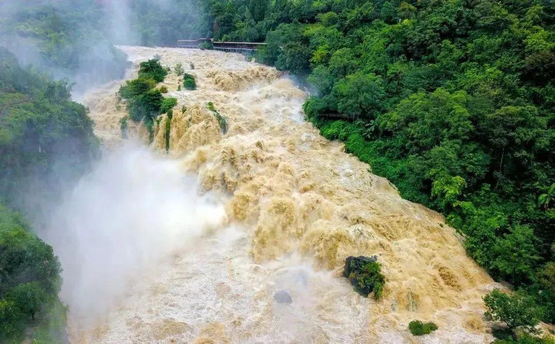 安顺黄果树瀑布最佳观赏时间,观赏黄果树瀑布领略它的壮观