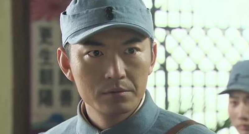 皖南事变时，率领600人突袭国民*党**指挥部的副营长，结局怎么样？