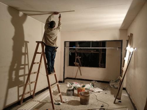 为什么房价下跌对经济有影响,房价导致购买力下降