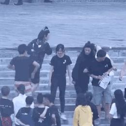 肖战和王一博合体是什么样子,肖战和王一博合体的样子